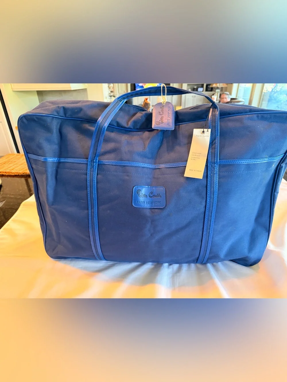 Pierre Cardin gorgeous pristine